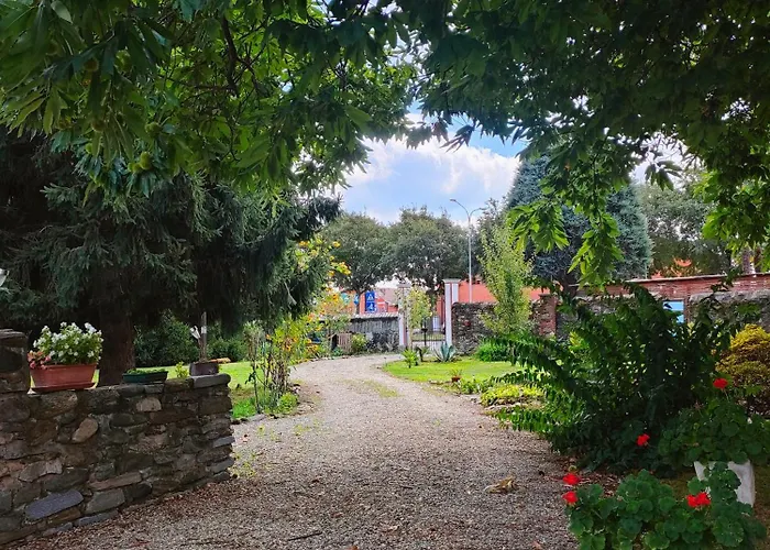 L'oasi Di Mario Bed & Breakfast 3*